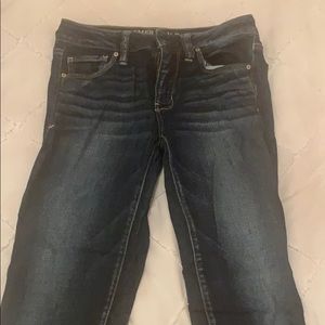 Size 4R: Dark wash American Eagle jeans